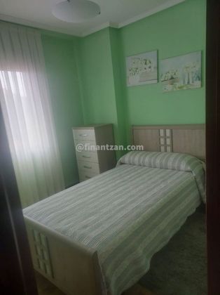 Foto 2 de Venta de piso en Abanto y Ciérvana-Abanto Zierbena de 3 habitaciones con garaje y calefacción