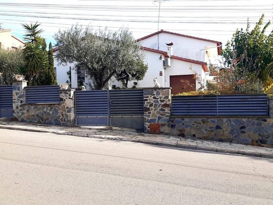 Foto 2 de Casa en venda a Caldes de Montbui de 6 habitacions amb terrassa i piscina
