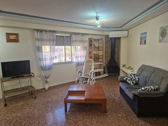 Foto 1 de Venta de piso en Moncada de 3 habitaciones con garaje y aire acondicionado