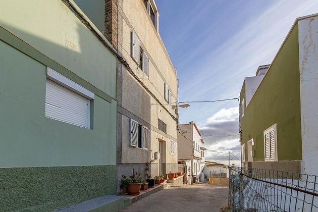 Foto 1 de Xalet en venda a calle Isla de Lobos de 4 habitacions amb terrassa