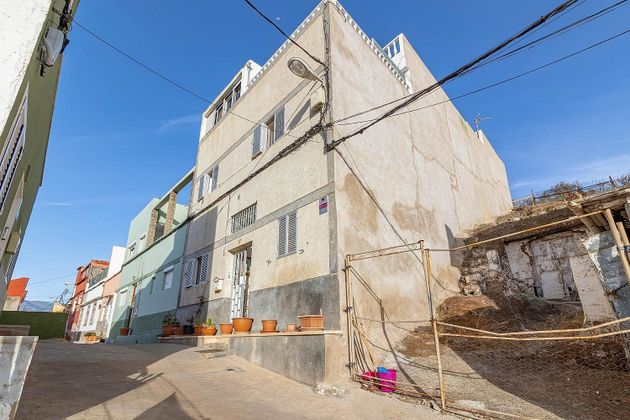 Foto 2 de Xalet en venda a calle Isla de Lobos de 4 habitacions amb terrassa