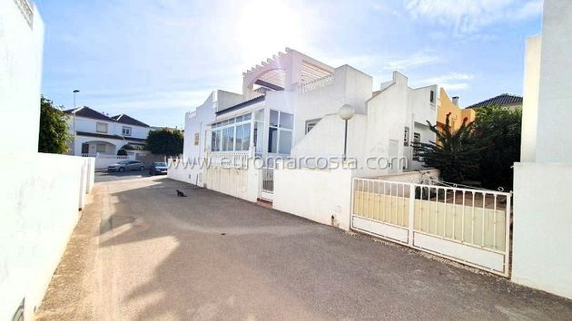 Foto 1 de Casa en venda a Los Balcones - Los Altos del Edén de 2 habitacions amb terrassa i piscina