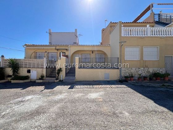 Foto 2 de Casa en venta en San Fulgencio de 1 habitación con terraza y calefacción