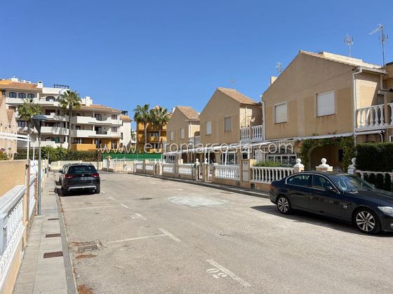 Foto 2 de Casa adosada en venta en  El Acequión - Los Naúfragos de 3 habitaciones con terraza y piscina
