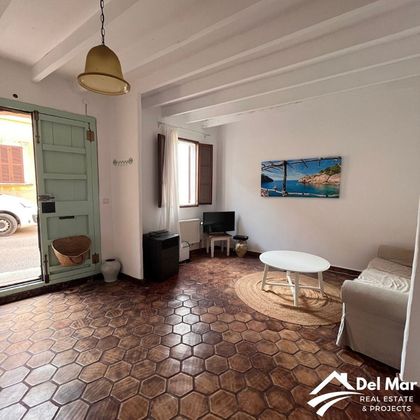 Foto 1 de Casa adossada en venda a Petra de 2 habitacions amb terrassa i calefacció