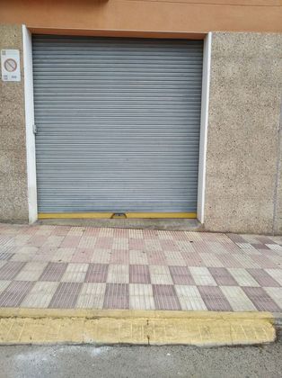 Foto 1 de Venta de local en Sant Pere i Sant Pau con garaje