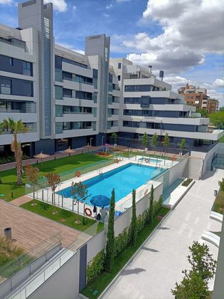 Foto 2 de Pis en venda a avenida De Los Andes de 3 habitacions amb terrassa i piscina