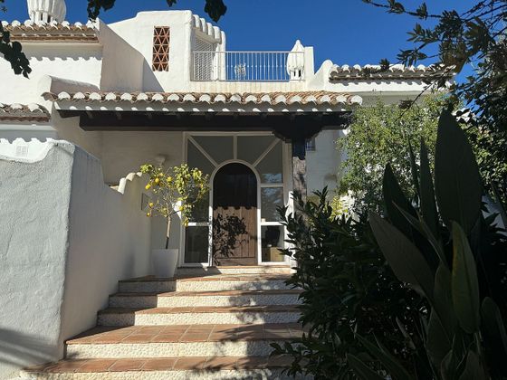 Foto 2 de Xalet en lloguer a Los Monteros - Bahía de Marbella de 4 habitacions amb terrassa i piscina