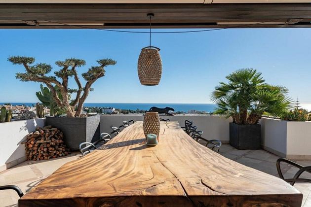 Foto 2 de Àtic en venda a Sierra Blanca de 4 habitacions amb terrassa i piscina