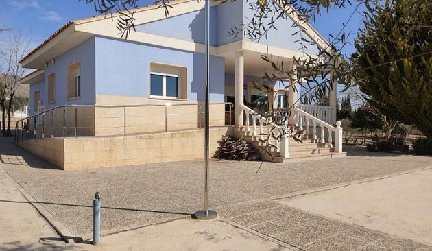 Foto 1 de Venta de chalet en carretera De Almansa de 4 habitaciones con piscina y aire acondicionado