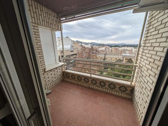 Foto 2 de Pis en venda a Yecla de 4 habitacions amb terrassa i balcó