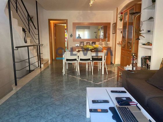 Foto 2 de Casa en venda a Centre - Castellar del Vallès de 3 habitacions amb terrassa i garatge