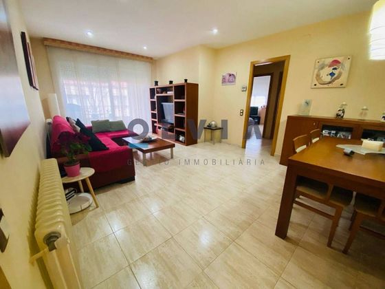 Foto 1 de Piso en venta en Centre - Castellar del Vallès de 3 habitaciones con terraza y garaje