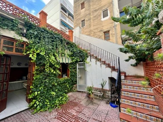 Foto 1 de Casa en venta en Centro - Gandia de 4 habitaciones con terraza y jardín