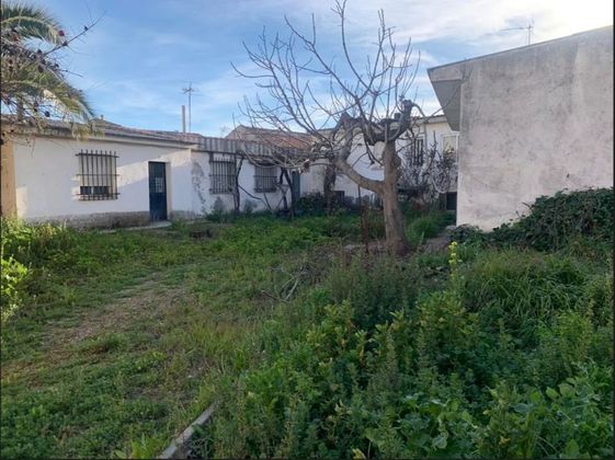 Foto 1 de Venta de chalet en Morata de Tajuña de 4 habitaciones con jardín