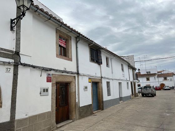 Foto 1 de Xalet en venda a Valencia de Alcántara de 3 habitacions amb terrassa