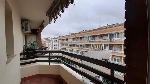 Foto 1 de Piso en venta en Almendralejo de 3 habitaciones con terraza y ascensor