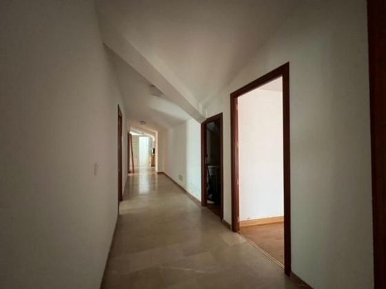 Foto 2 de Oficina en venta en Montijo con terraza y ascensor