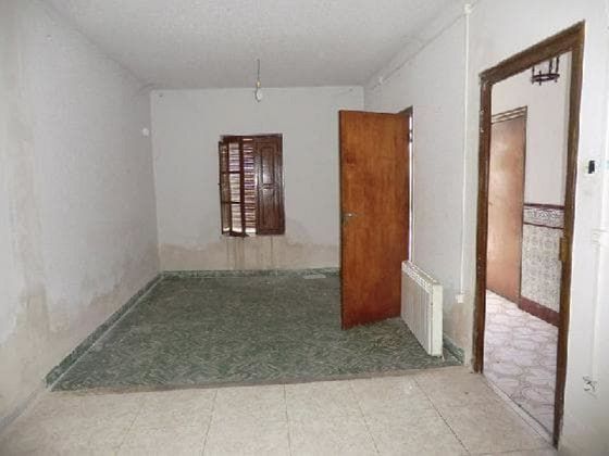 Foto 2 de Casa en venta en Torremenga de 3 habitaciones con terraza