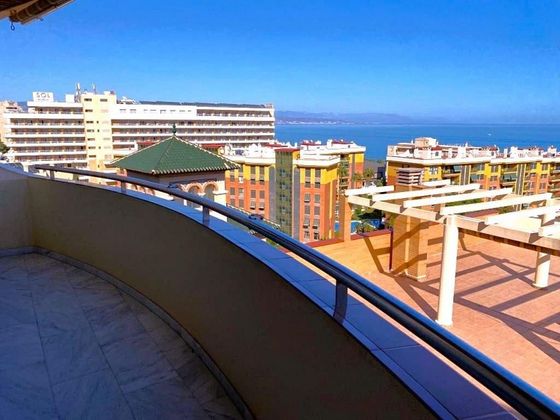 Foto 1 de Pis en venda a calle Del Bajondillo de 4 habitacions amb terrassa i piscina