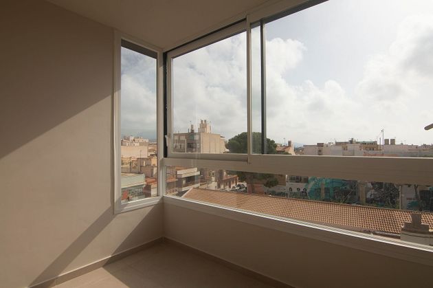 Foto 2 de Venta de piso en avenida Carlos Soler de 3 habitaciones con aire acondicionado y calefacción