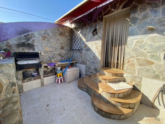 Foto 2 de Casa en venda a Carranque - Haza Cuevas de 4 habitacions amb terrassa i jardí