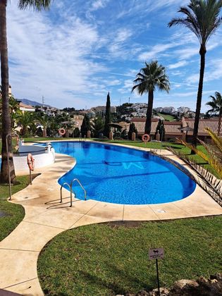 Foto 1 de Àtic en venda a Calahonda de 1 habitació amb terrassa i piscina