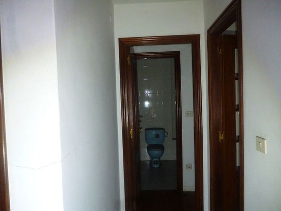 Foto 1 de Venta de piso en calle Fermin Mosquera de 3 habitaciones y 110 m²