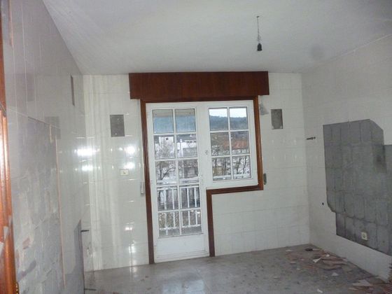 Foto 2 de Venta de piso en calle Fermin Mosquera de 3 habitaciones y 110 m²