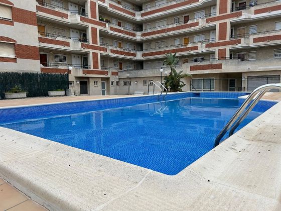 Foto 2 de Àtic en venda a Centre - Torredembarra de 2 habitacions amb terrassa i piscina