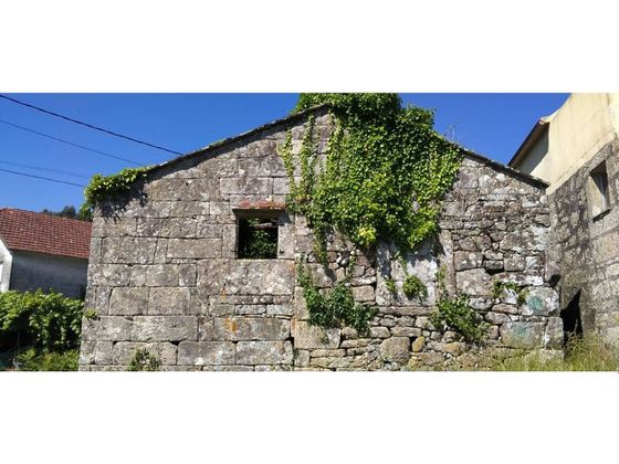 Foto 2 de Casa rural en venta en Pazos de Borbén de 1 habitación y 120 m²