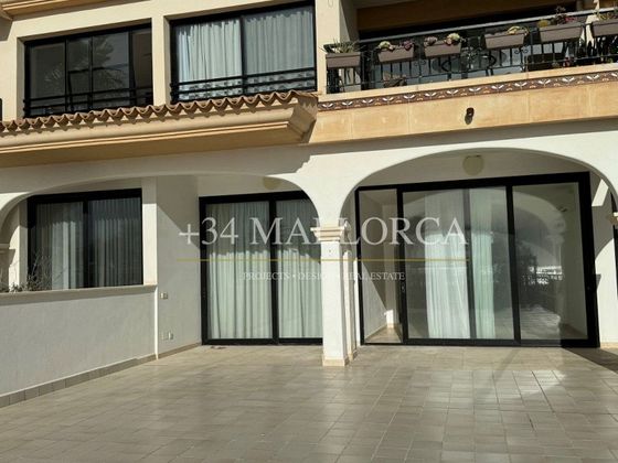 Foto 2 de Piso en alquiler en El Coll d'en Rabassa de 3 habitaciones con terraza