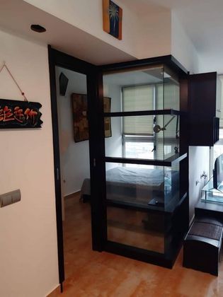 Foto 1 de Alquiler de piso en calle Bisbe Serra de 2 habitaciones con piscina y garaje