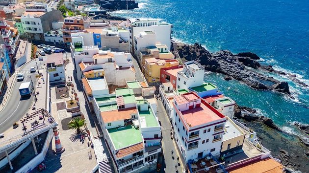 Foto 1 de Local en venda a calle El Puerto amb terrassa
