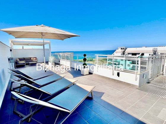 Foto 1 de Ático en venta en calle Duna Beach de 4 habitaciones con terraza y piscina
