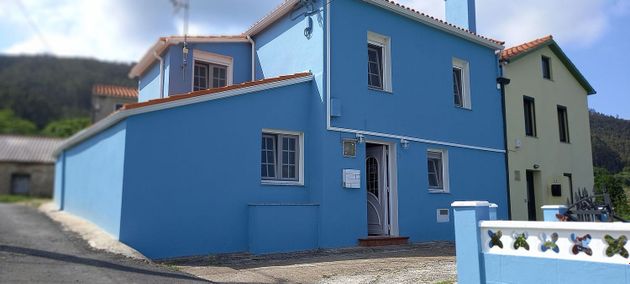 Foto 1 de Casa en venda a Cariño de 3 habitacions amb terrassa i jardí