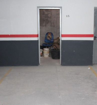 Foto 2 de Garaje en alquiler en Tomelloso de 9 m²