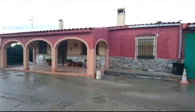 Foto 2 de Casa rural en venda a Villarrobledo de 4 habitacions amb piscina i garatge