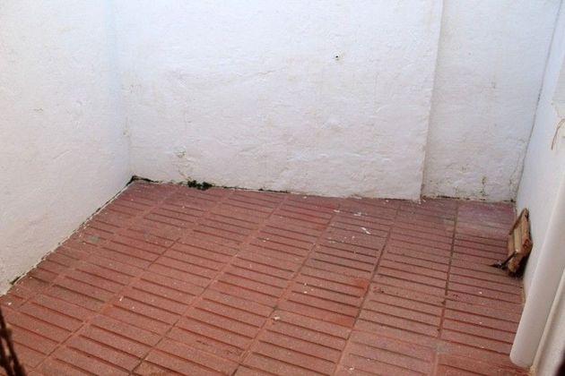 Foto 2 de Venta de casa en Socuéllamos de 2 habitaciones con terraza y balcón