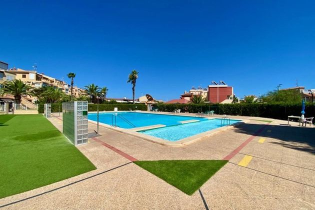 Foto 1 de Pis en venda a calle Perseo de 2 habitacions amb terrassa i piscina