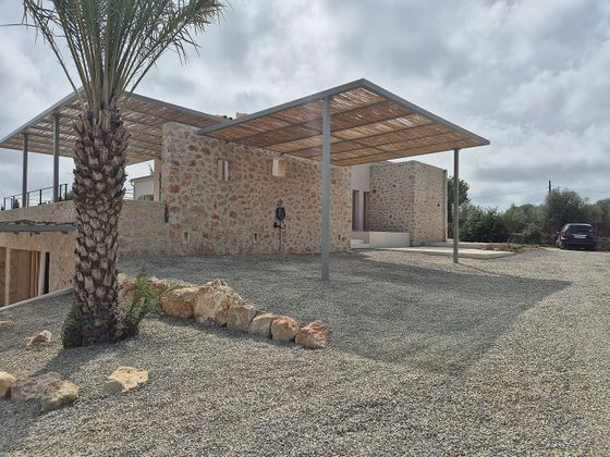 Foto 1 de Venta de casa rural en Sant Llorenç des Cardassar de 4 habitaciones con terraza y piscina