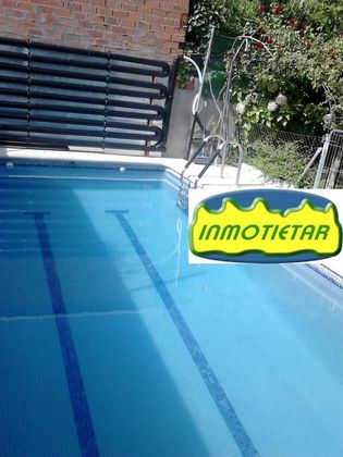 Foto 1 de Casa en venda a Sotillo de la Adrada de 5 habitacions amb terrassa i piscina