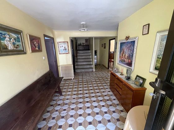 Foto 2 de Casa adossada en venda a Valdeolea de 4 habitacions amb terrassa i garatge