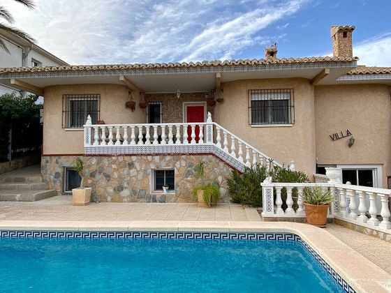 Foto 2 de Chalet en venta en Los Balcones - Los Altos del Edén de 5 habitaciones con terraza y piscina