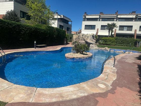 Foto 1 de Casa en venda a Alpicat de 5 habitacions amb piscina