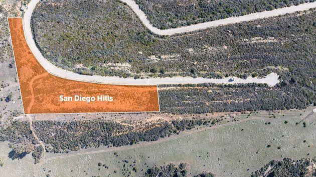 Foto 2 de Venta de terreno en Torreguadiaro-San Diego de 9320 m²