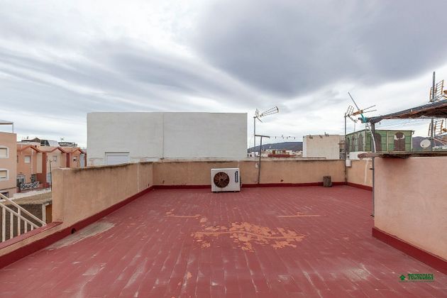 Foto 1 de Venta de casa en Los Molinos - Villa Blanca de 4 habitaciones con terraza