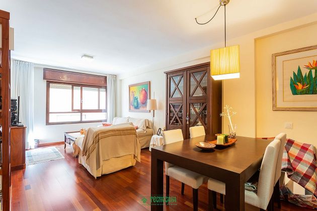 Foto 1 de Pis en venda a calle Hermanos Machado de 3 habitacions amb terrassa i aire acondicionat