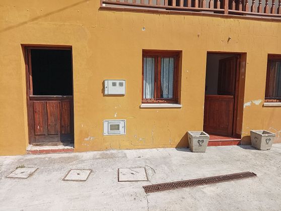 Foto 2 de Casa en venda a Carbayin-Lieres-Valdesoto de 2 habitacions amb garatge i balcó