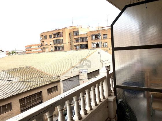 Foto 2 de Estudi en venda a Centro - Torrevieja amb terrassa i aire acondicionat
